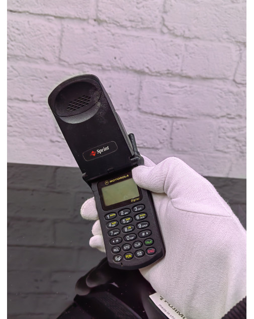 Телефон Motorola Star Tac Телефон Motorola Star Tac