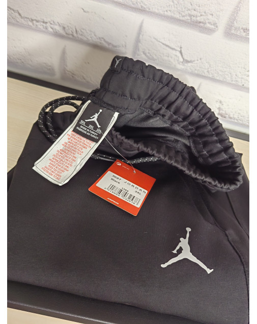 Штаны Nike Jordan большие размеры на манжете Штаны Nike Jordan большие размеры на манжете