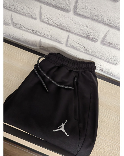 Штаны Nike Jordan большие размеры на манжете Штаны Nike Jordan большие размеры на манжете