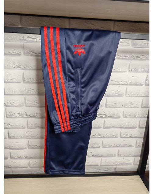 Спортивный костюм adidas olympia красный Спортивный костюм adidas olympia красный