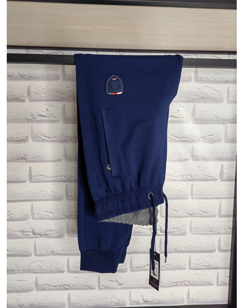 Штаны спортивные Tommy Hilfiger на манжете Штаны спортивные Tommy Hilfiger на манжете