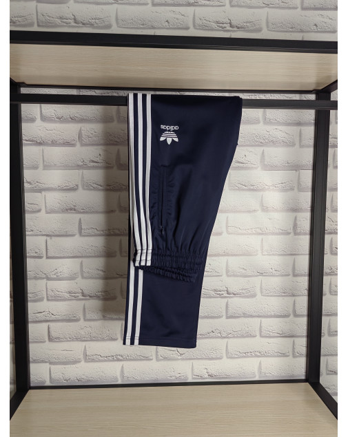 Спортивные штаны adidas эластик