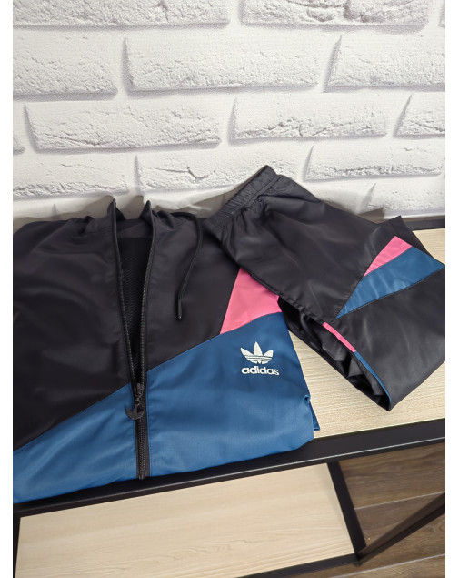 Костюм спортивный Adidas стиль 80-90х Костюм спортивный Adidas стиль 80-90х