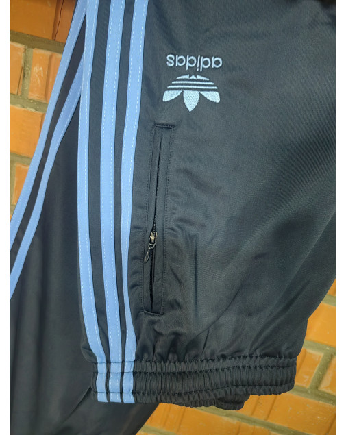 Костюм спортивный Adidas Phoenix на манжете