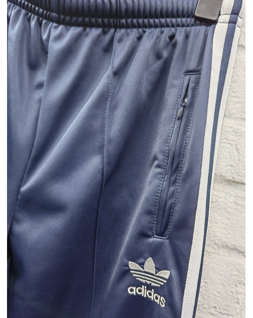 Костюм спортивный adidas "originals" со стрелочкой Австрия