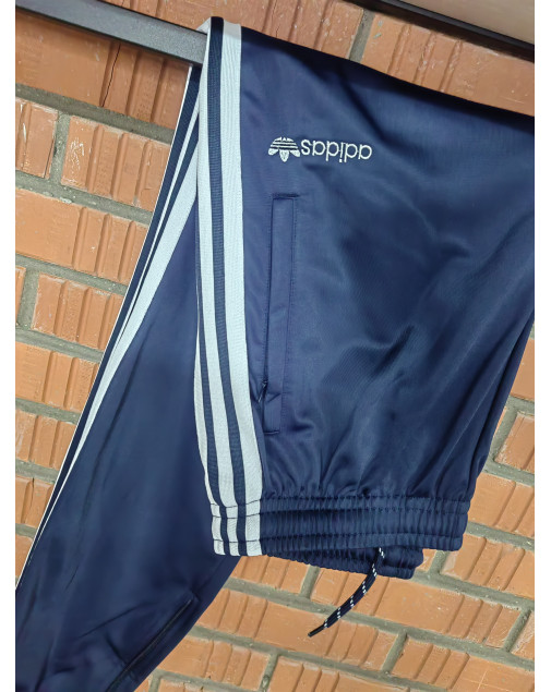 Спортивный костюм adidas zebra белый на манжете Спортивный костюм adidas zebra белый на манжете