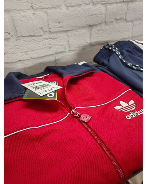 Костюм спортивный adidas лакоста Австрия красный Костюм спортивный adidas лакоста Австрия красный