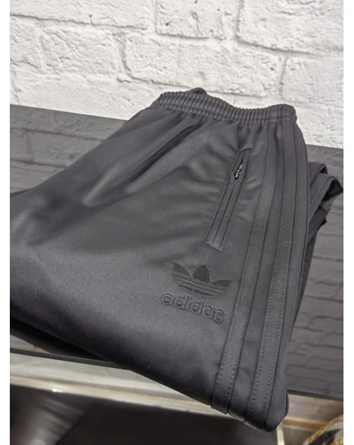 Штаны adidas 'Рhoenix original черные austria Штаны adidas 'Рhoenix original черные austria