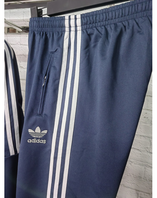 Костюм спортивный adidas лакоста Австрия красный Костюм спортивный adidas лакоста Австрия красный