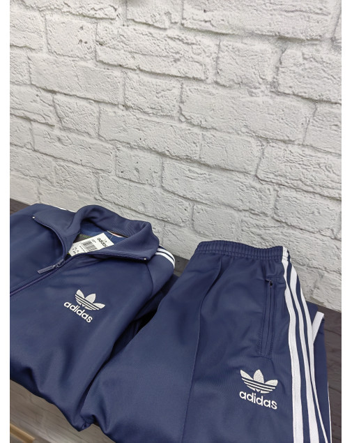 Костюм спортивный adidas "originals" со стрелочкой Австрия