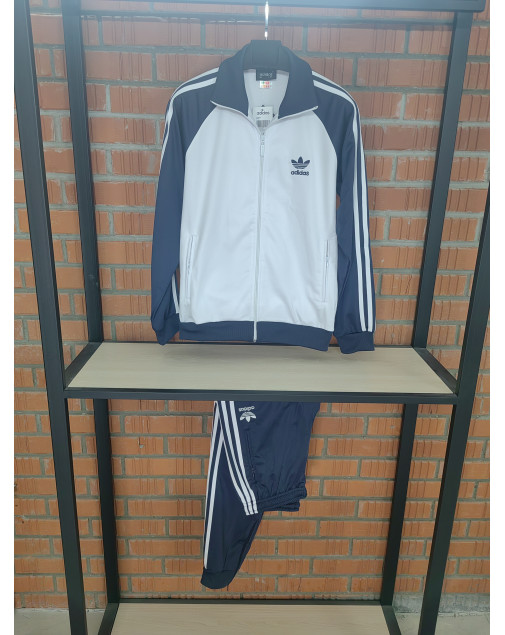 Костюм спортивный adidas "Тенис" на манжете белый Костюм спортивный adidas "Тенис" на манжете белый