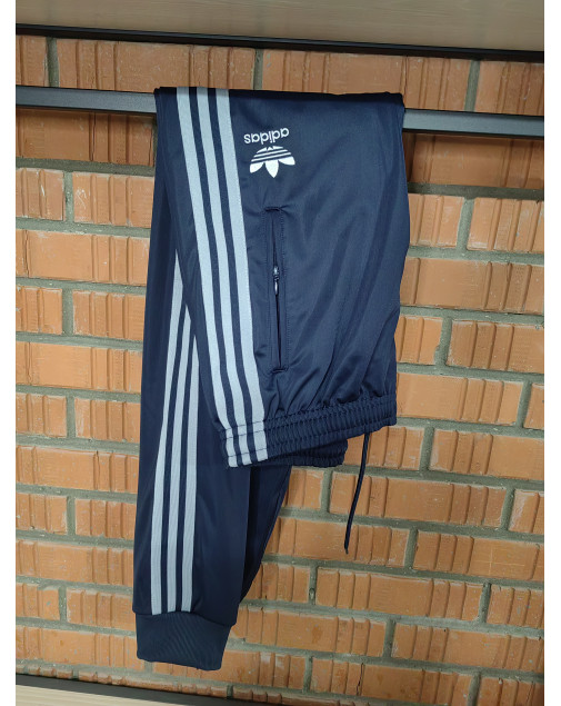 Костюм спортивный adidas на манжете Шустер