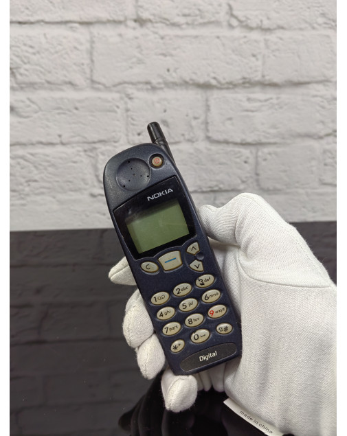 Телефон Nokia GSM рэтро 90х Телефон Nokia GSM рэтро 90х