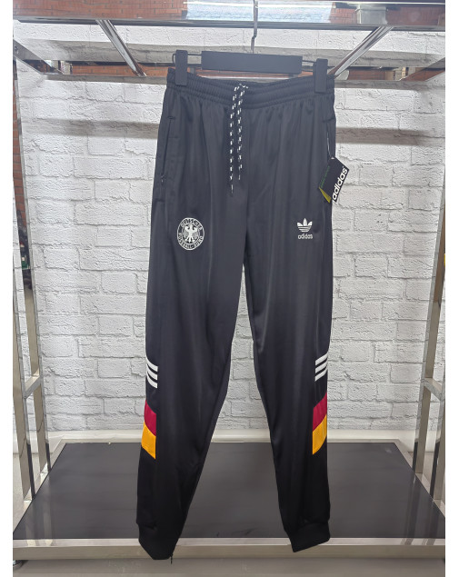 Спортивные штаны Adidas Германия на манжете Спортивные штаны Adidas Германия на манжете