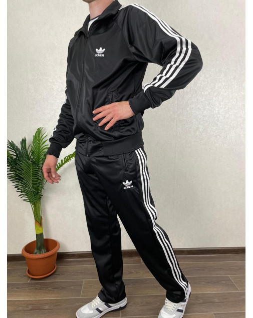 Костюм спортивный эластик Adidas черный Костюм спортивный эластик Adidas черный