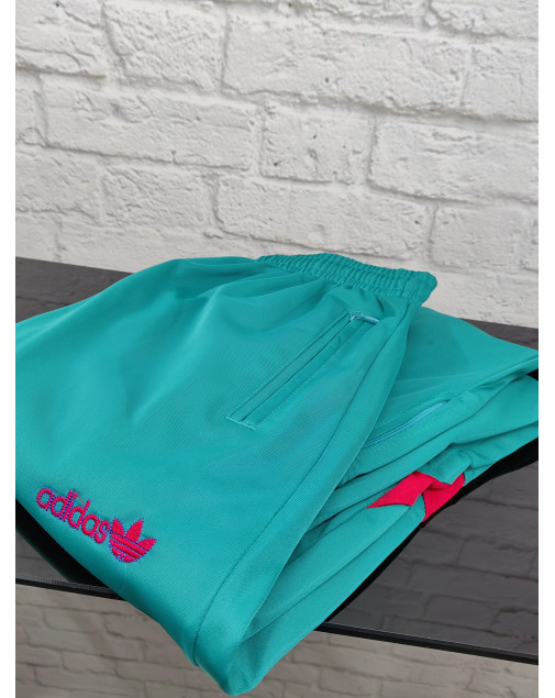 Спортивные штаны Adidas Сальвадор зеленые Спортивные штаны Adidas Сальвадор зеленые