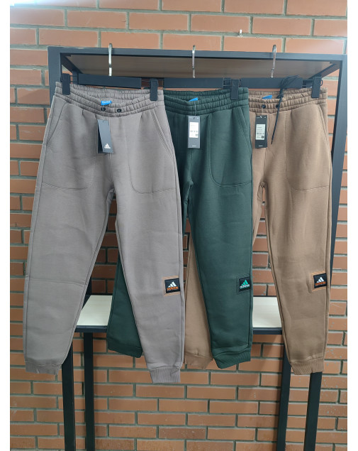 Спортивные штаны теплые adidas equipment Спортивные штаны теплые adidas equipment