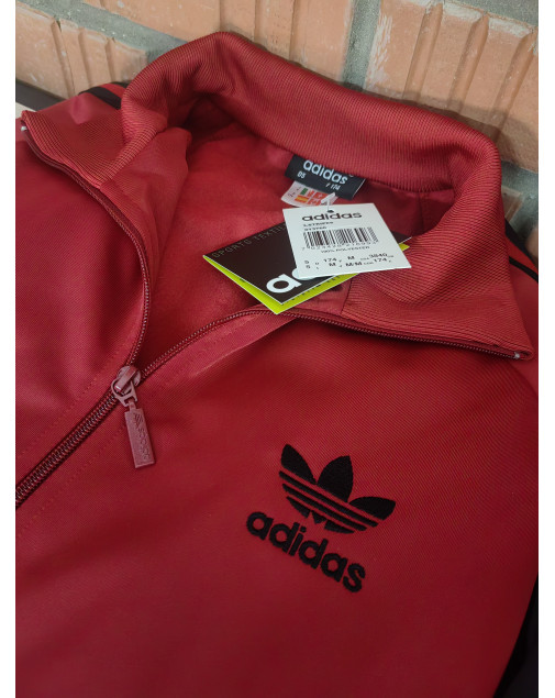 Костюм спортивный adidas строгий на манжете Костюм спортивный adidas строгий на манжете