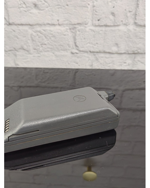 Телефон Motorola рэтро 90х Кирпич