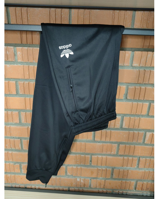 Костюм спортивный adidas строгий на манжете