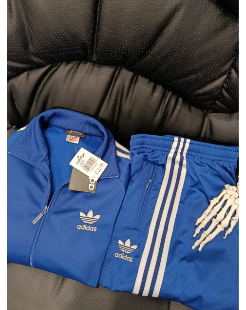 Костюм Adidas классика парламент Костюм Adidas классика парламент