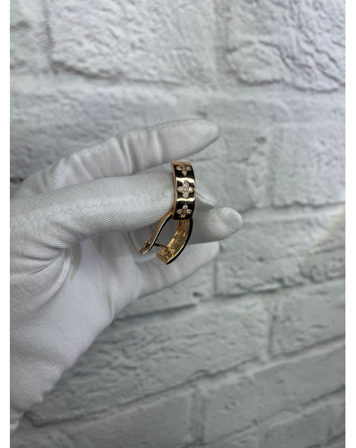 Серьги из медицинского золота