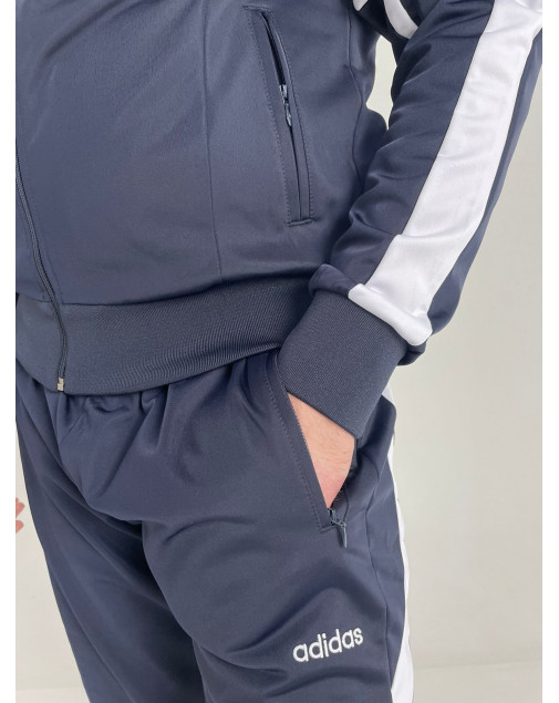 Спортивный костюм Adidas Volna