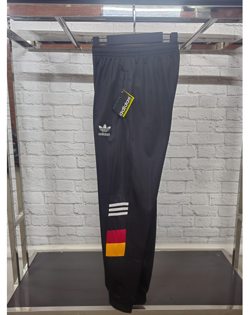 Спортивные штаны Adidas Германия на манжете Спортивные штаны Adidas Германия на манжете