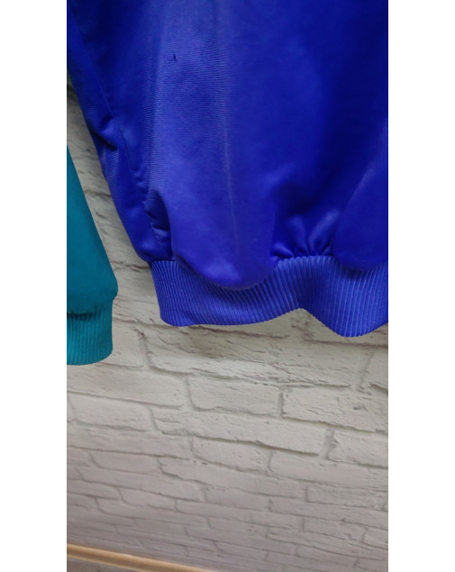 Олимпийка adidas из серии рэтро 90х Точь.