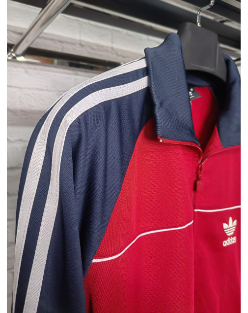 Костюм спортивный adidas лакоста Австрия красный Костюм спортивный adidas лакоста Австрия красный