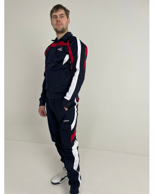 Спортивный костюм Adidas Volna