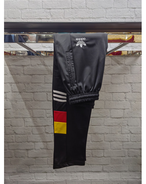 Спортивные штаны Adidas Германия прямые Спортивные штаны Adidas Германия прямые