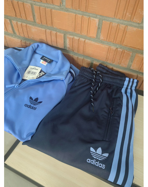 Костюм спортивный adidas голубой на манжете